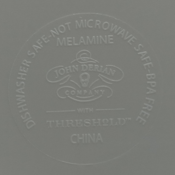 John Derian skull and crossbone platter - Picture 2 of 2